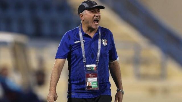 DB真人集团-12强赛首位下课教练诞生 罗马尼亚人接管叙利亚队